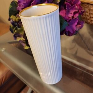 Lenox Made in USA White Vase with Gold Accent LIKE NEW